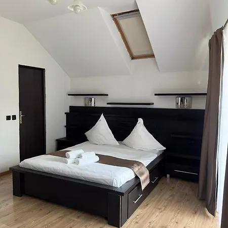 Pensiunea Carina 3* Bran (Brasov)